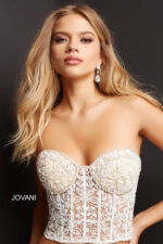 back view of model wearing Jovani 07411 off-white top.