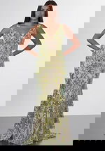 green v neck dress 08099