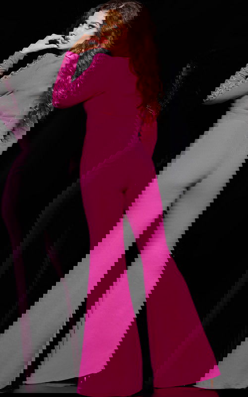 Model wearing Jovani 09588 in fuchsia, back view.