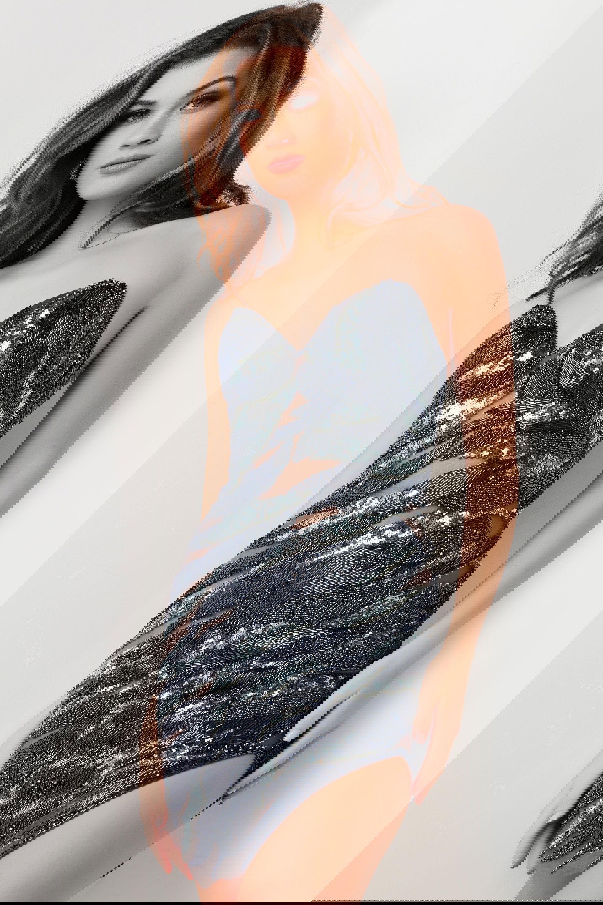 23371-GUNMETAL-34.jpg Model wearing Jovani 23371 gunmetal dress back view