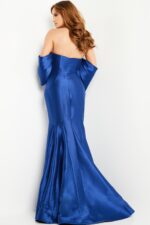 Model wearing Jovani 23398 in burgundy, back view.
