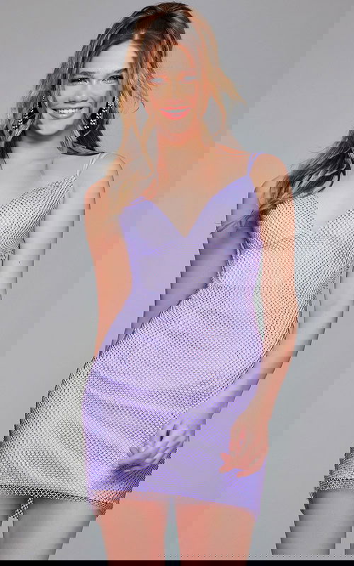 Model wearing Jovani 39253 lilac mini dress with V-neckline