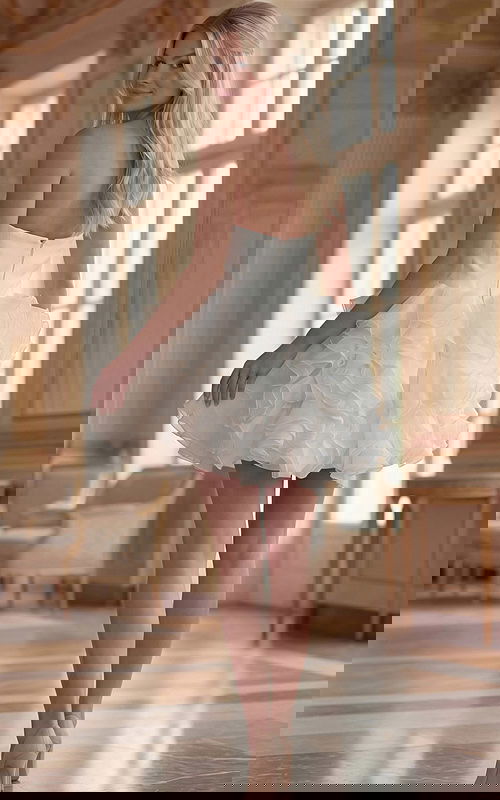 back of ruffled skirt white dress 40041