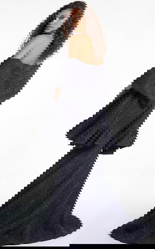 Strapless mermaid gown in textured fabric with dramatic floor length train