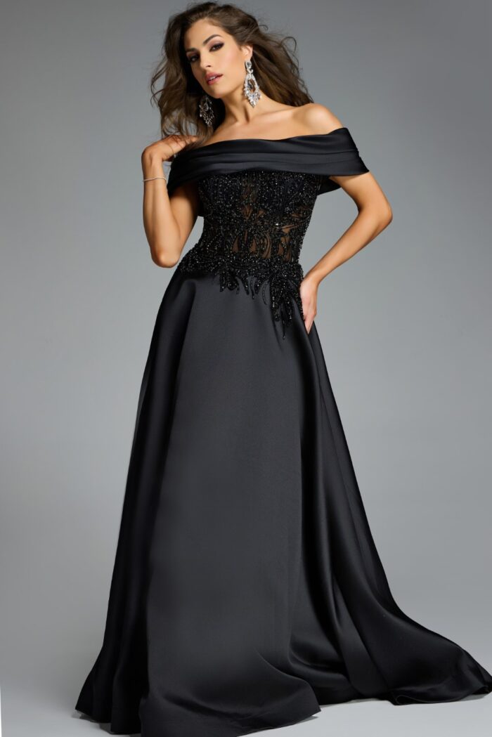 Model wearing Jovani dress 41198.