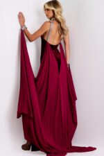 Model wearing Jovani dress 43699.