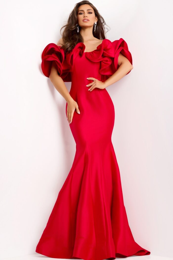 Model wearing Jovani dress 43757.