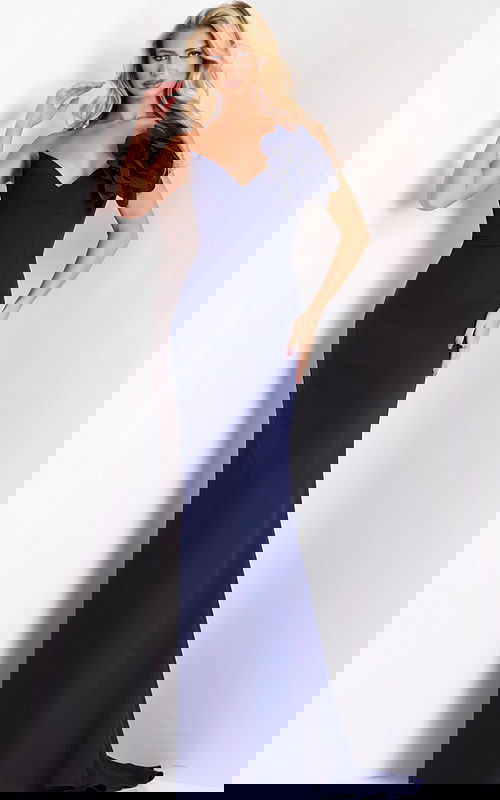 Model wearing Jovani dress 43814.