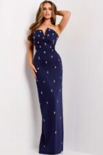 Model wearing Jovani dress 43824.