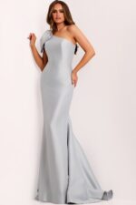 Model wearing Jovani dress 44176.