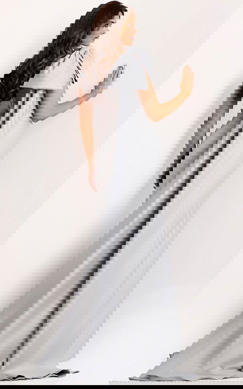 Model wearing Jovani dress 44176.