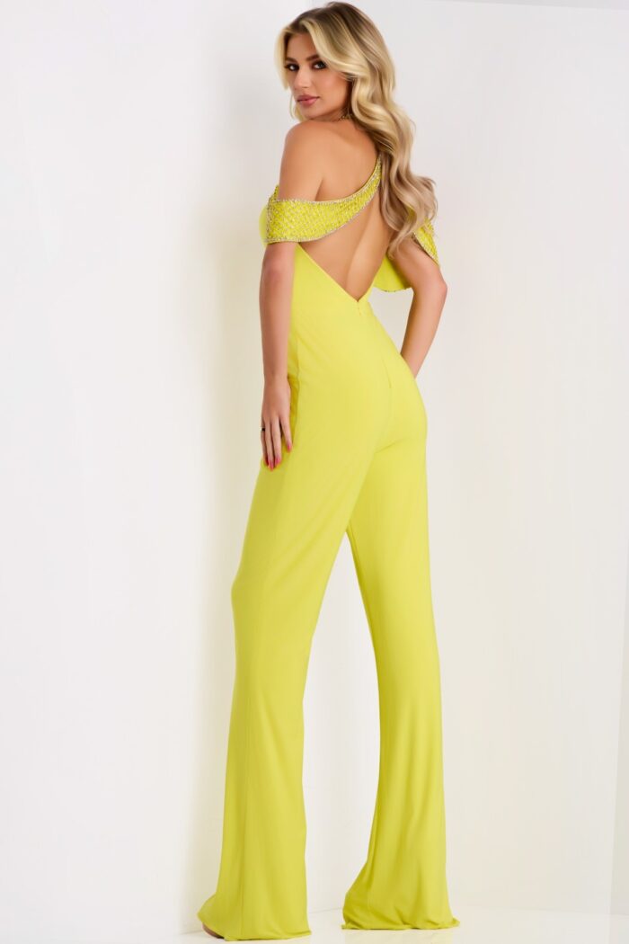 Model wearing Jovani dress 44312.