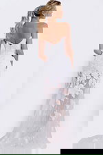 white strapless v neck dress 44437