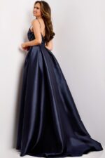 Model wearing Jovani dress 44587.