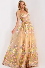 Model wearing Jovani dress 44596.