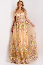Model wearing Jovani dress 44596.