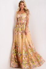 Model wearing Jovani dress 44596.