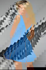 Model wearing Jovani dress 44679.