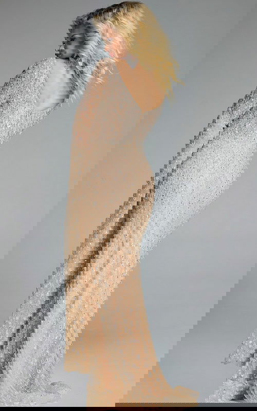 Model wearing Jovani dress 44844.