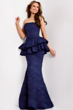 Model wearing Jovani dress 45104.