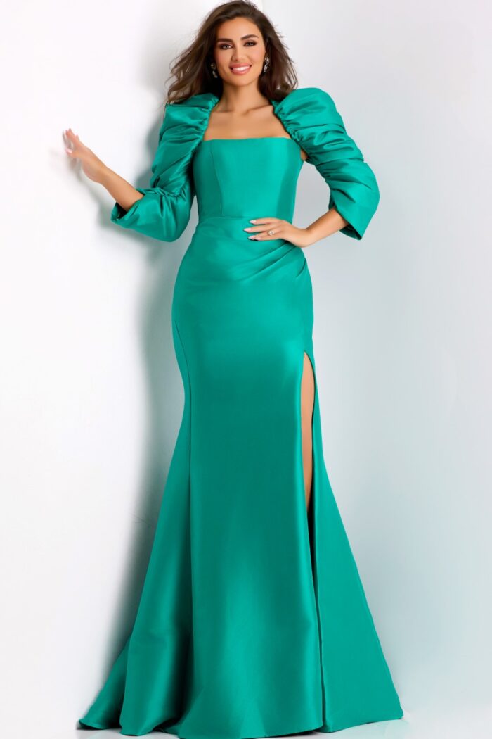 Model wearing Jovani dress 45214.
