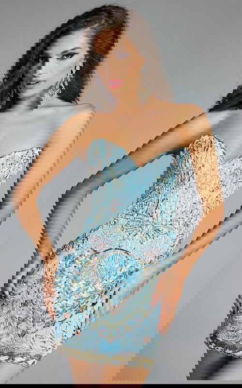 Model wearing Jovani dress 45266.