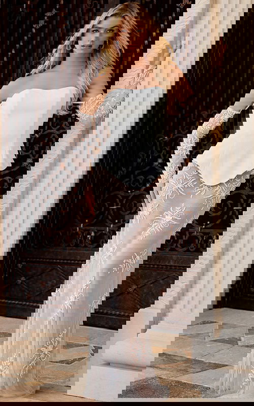 nude and white dress 45326