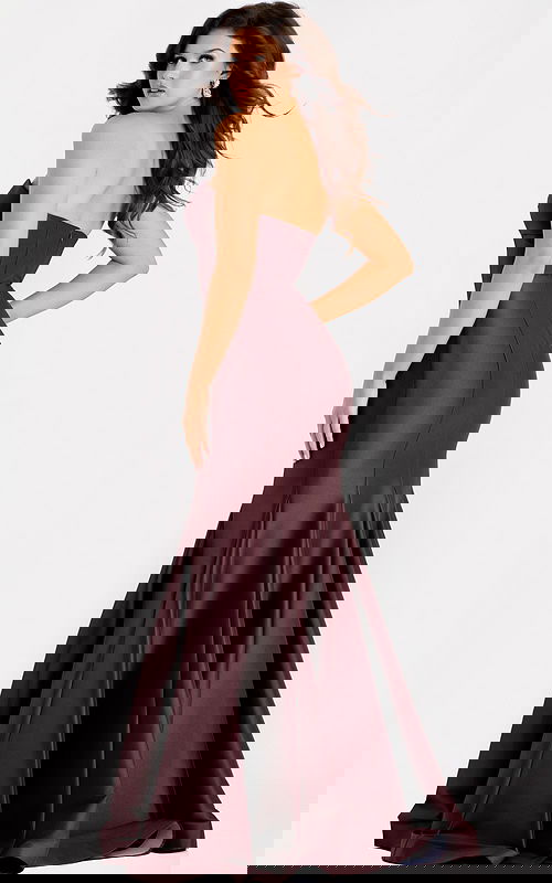 Strapless satin gown with sweetheart neckline and elegant mermaid silhouette