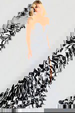 Flowing strapless dress with artistic monochrome design