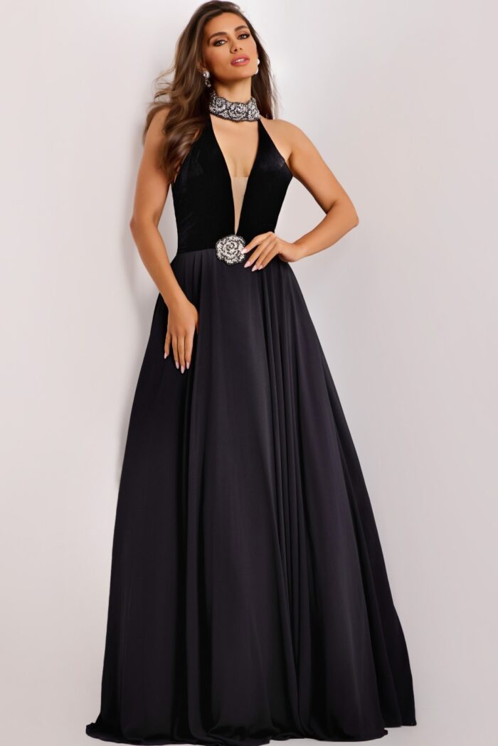 Model wearing Jovani dress 45367.
