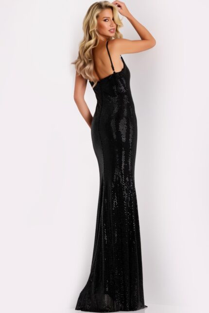 Model wearing Jovani dress 45526.