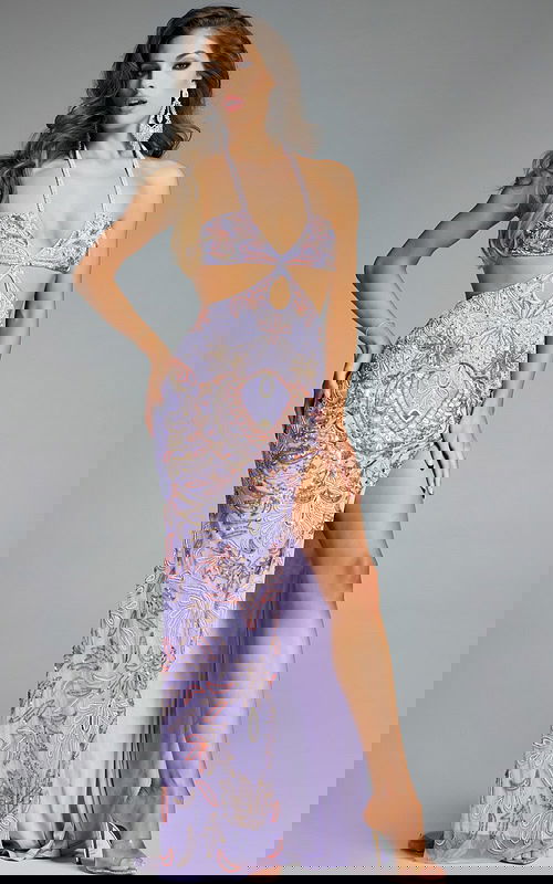 Model wearing Jovani dress 45531-1.