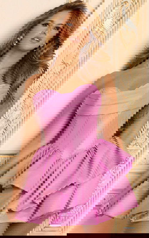 Strapless sweetheart short dress with tiered skirt