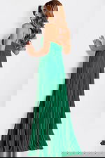 Green Flowy Dress With Spaghetti Straps