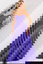 Strapless purple evening dress with voluminous hem