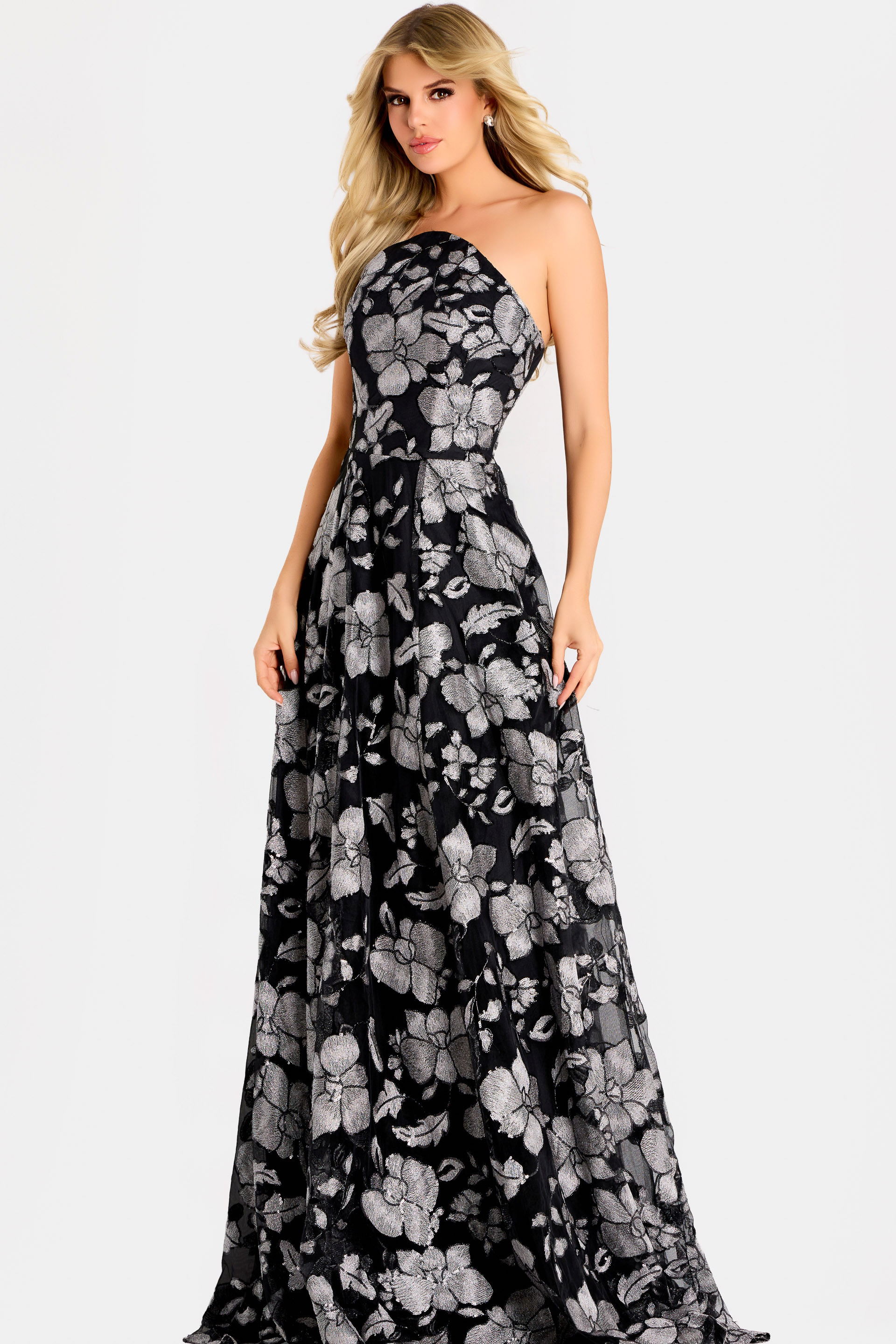 48175_BLACKSILVER_13268 copy black and silver a flowy evening dress