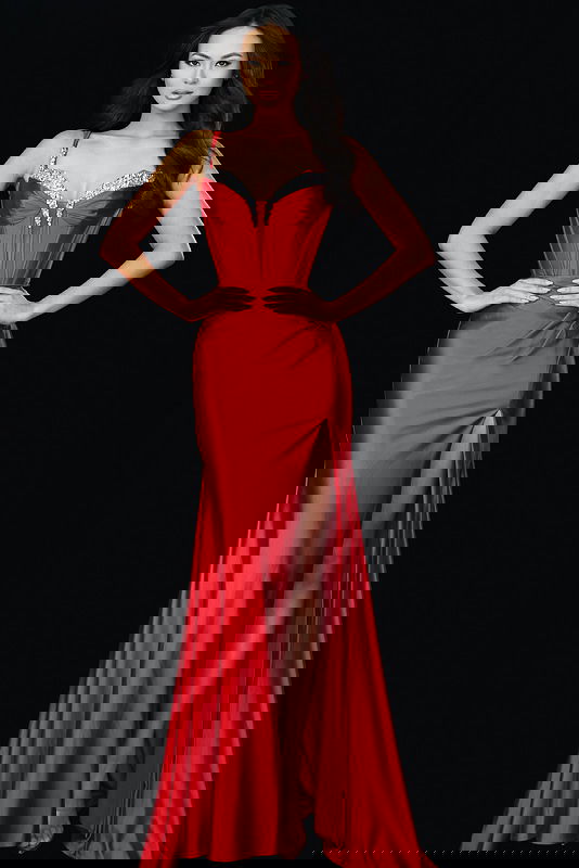 Red Prom Dresses | Jovani