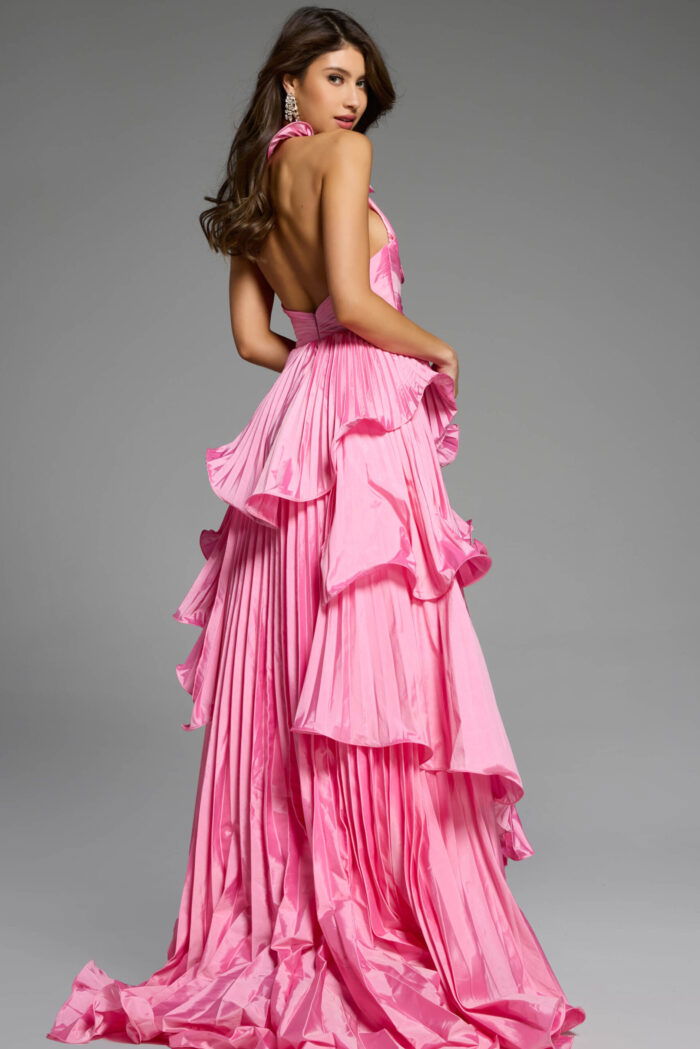backless pleated dress D6033.