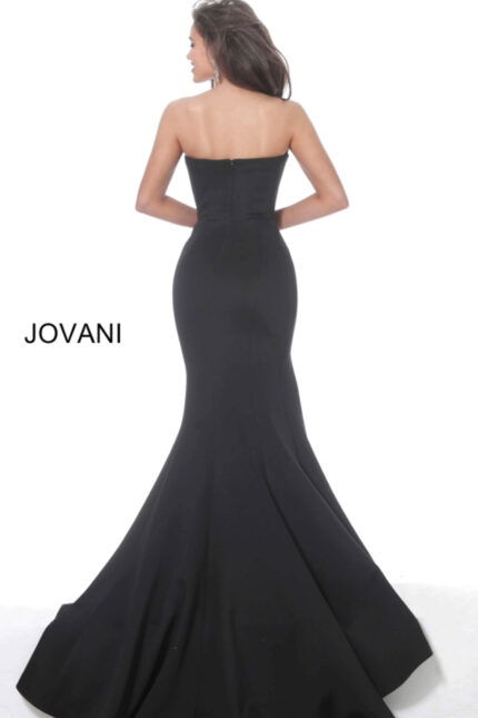 Model showcasing back of Jovani 94366 in black.