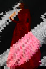 Elegant floral pattern strapless dress with corset details and voluminous skirt