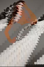 sweetheart neckline fit and flare wedding dress JB43324