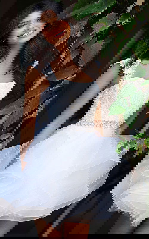 white sleeveless embellished dress K51611