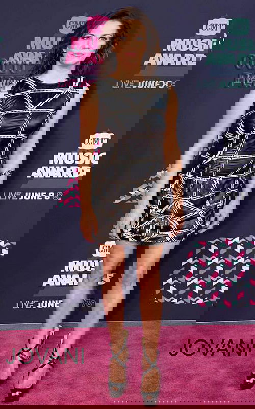 Martina Mcbride Wears Jovani to the 2016 CMT Music Awards