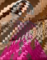 close up image of poofy ball gown Q47375