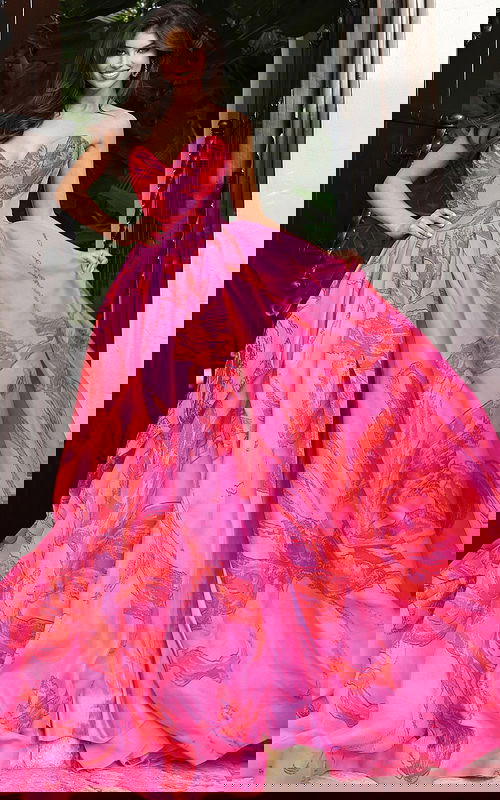 Strapless sweetheart ball gown with bold abstract print