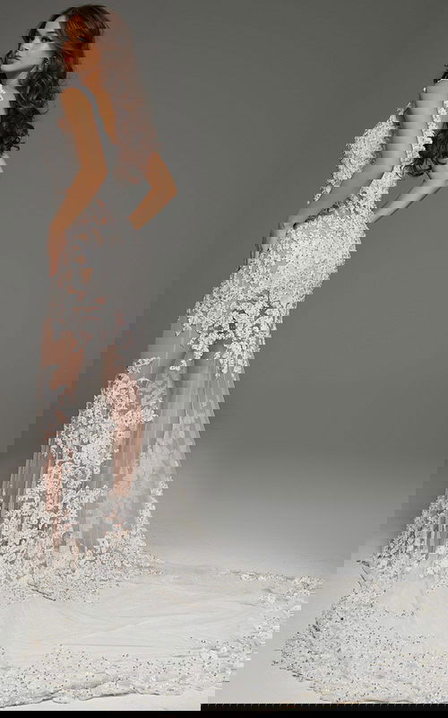 model wearing S65052 back view showcasing train detail